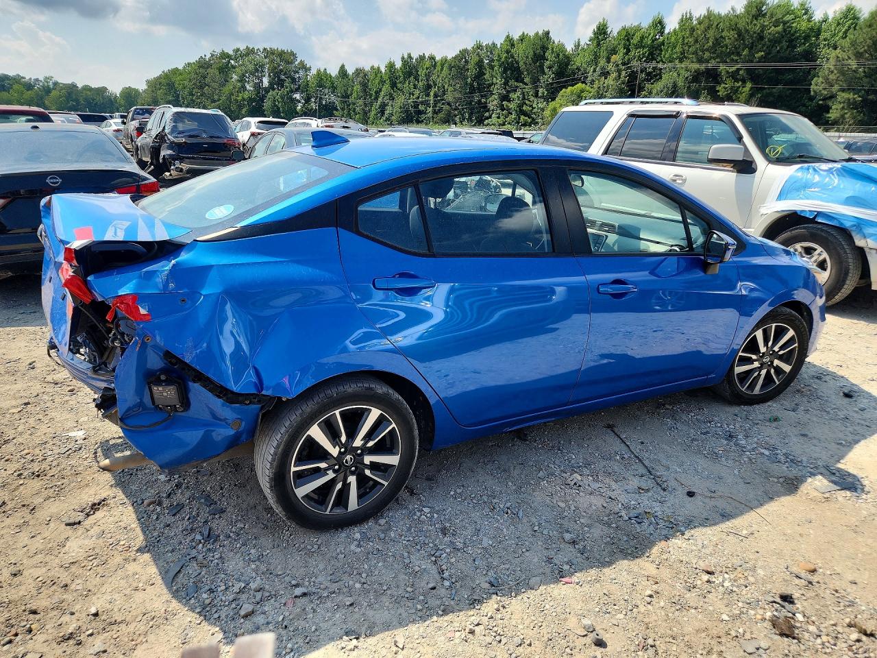 2020 NISSAN VERSA SV — снимка 3