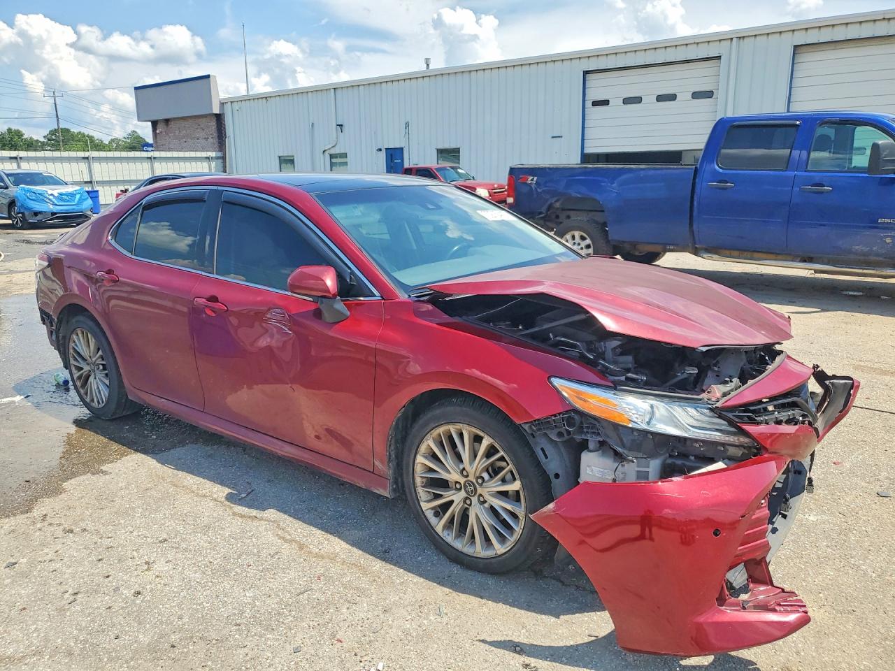 2018 TOYOTA CAMRY XLE — снимка 4