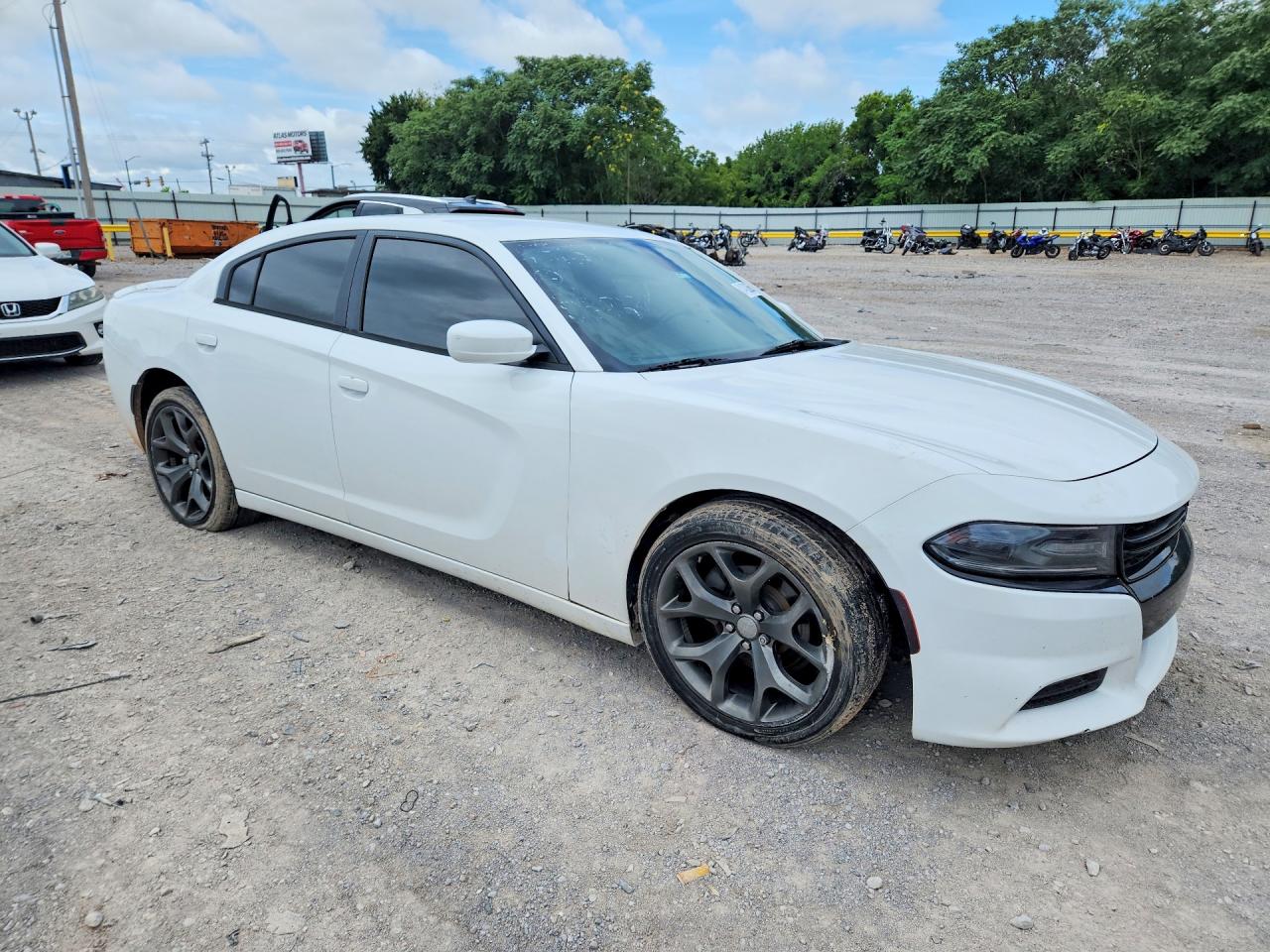 2015 DODGE CHARGER SXT — снимка 4