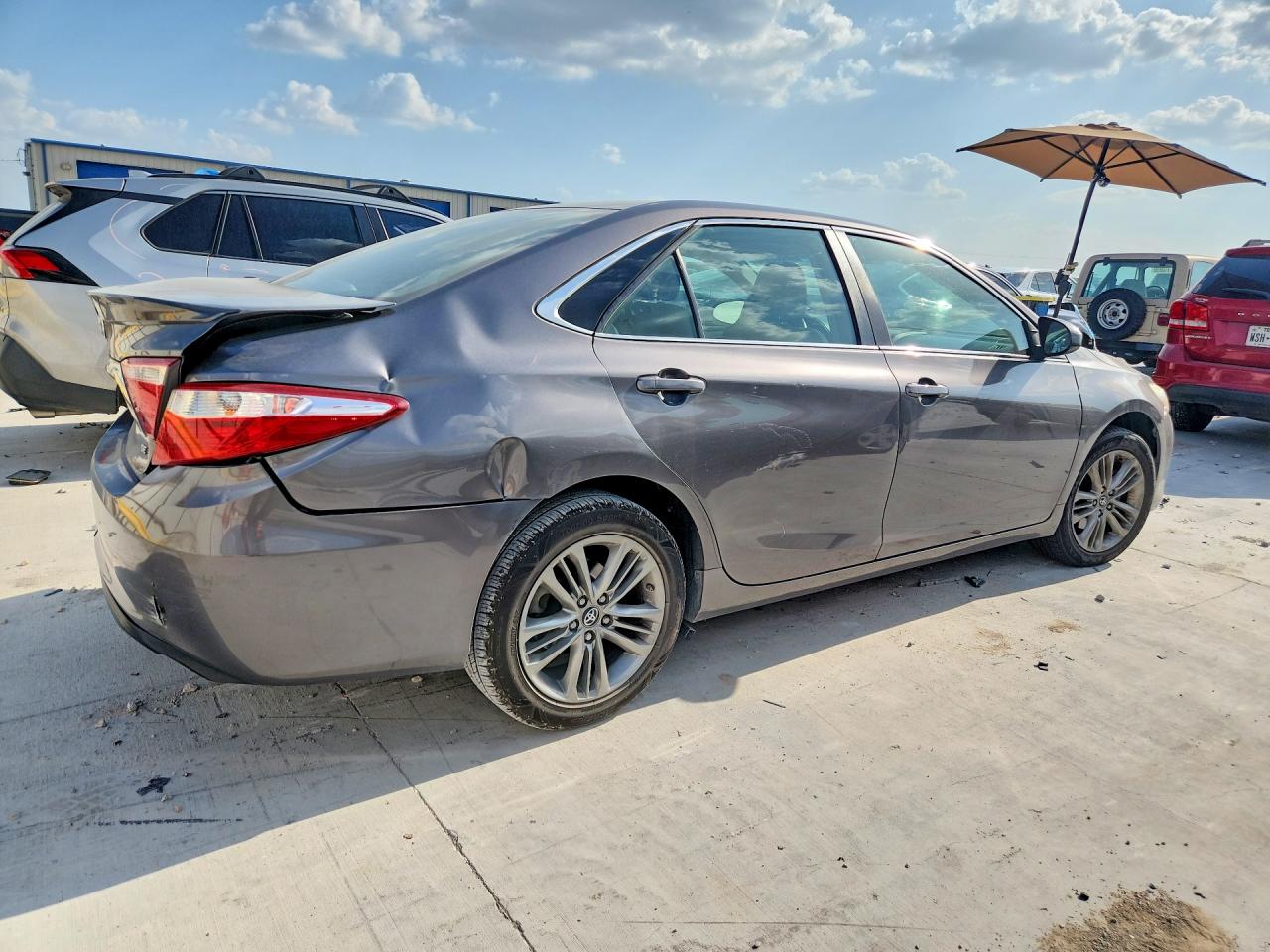 2017 TOYOTA CAMRY SE — снимка 3