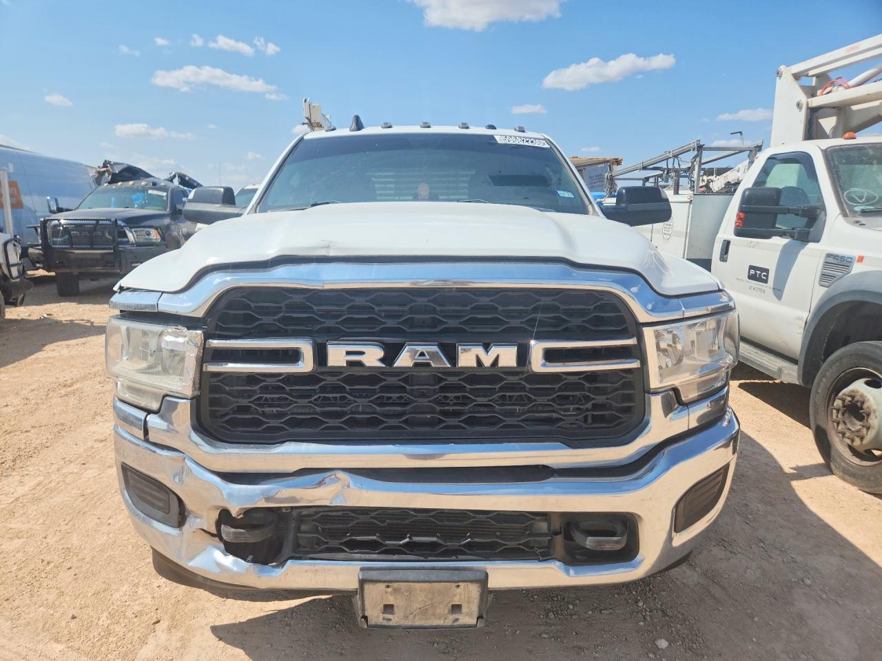 2022 RAM 3500 — снимка 5