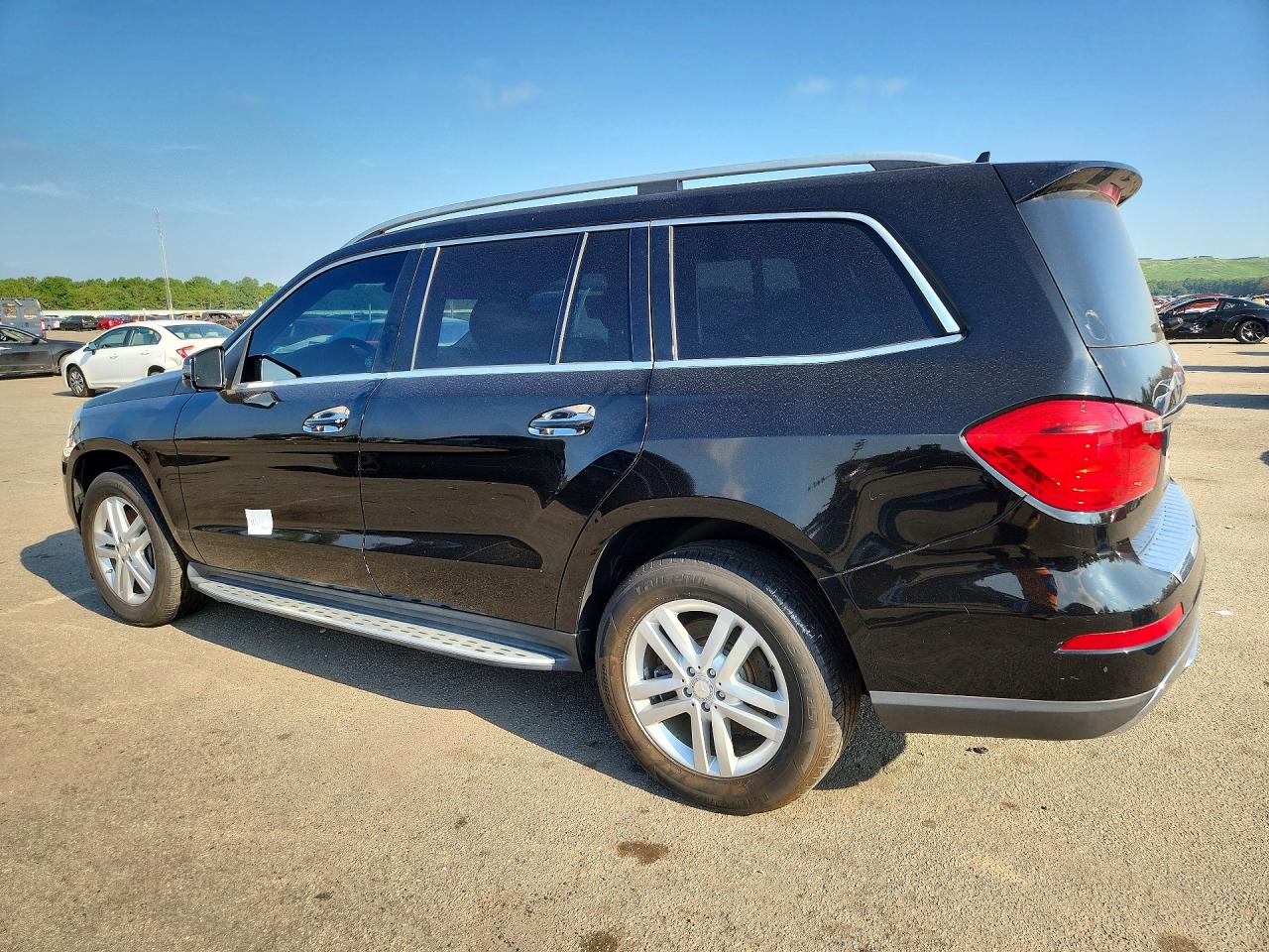 2013 MERCEDES-BENZ GL 450 4MATIC — снимка 2