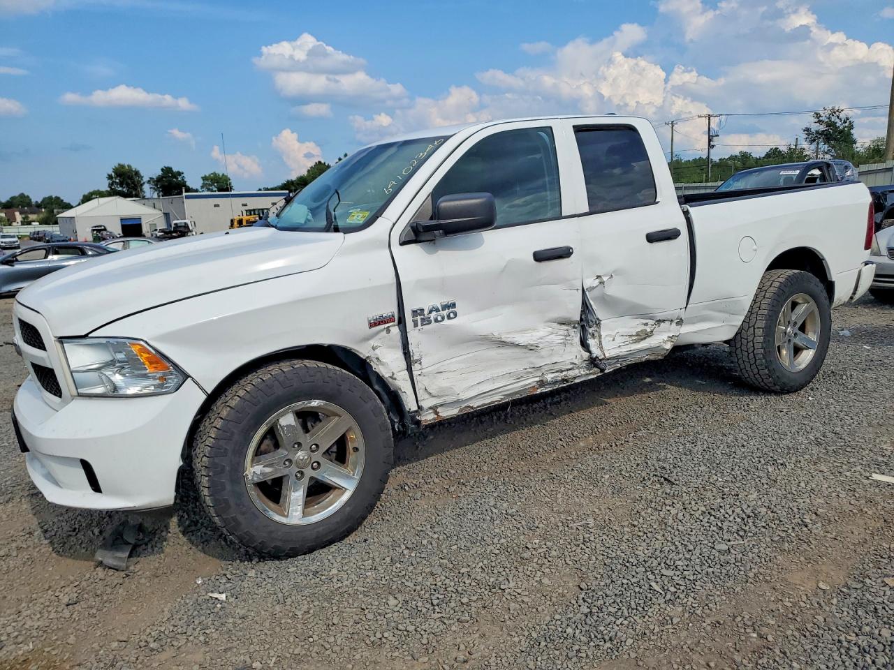 2017 RAM 1500 ST