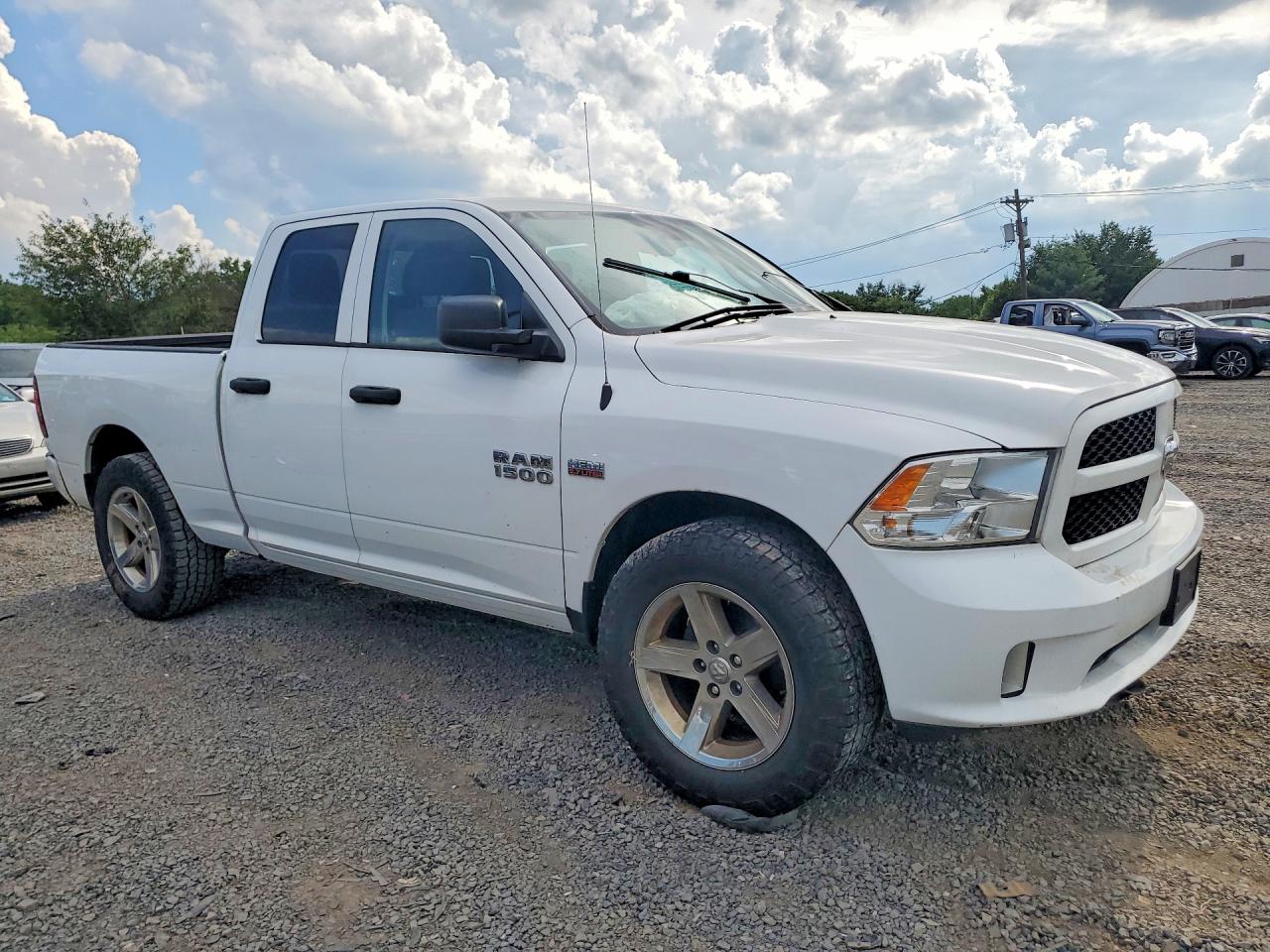 2017 RAM 1500 ST — снимка 4