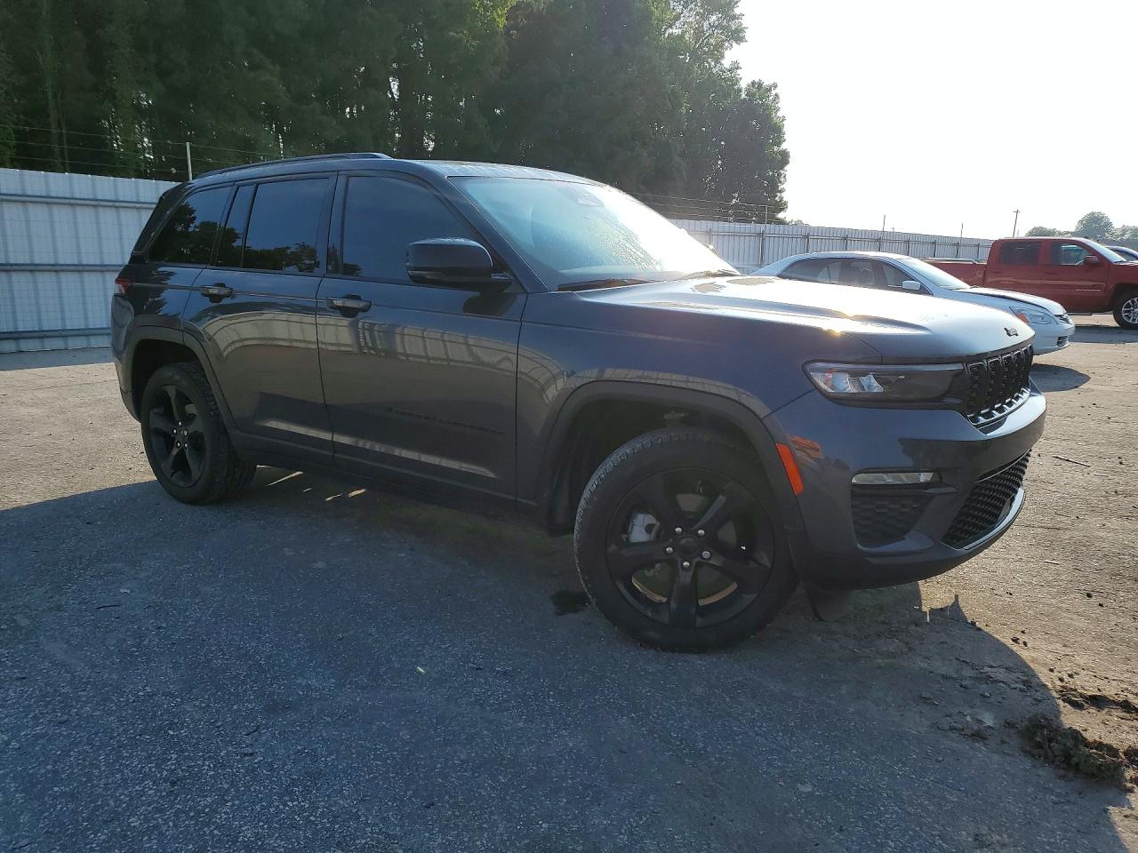 2024 JEEP GRAND CHEROKEE LIMITED — снимка 4