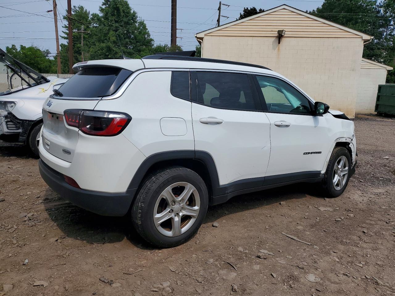 2023 JEEP COMPASS LATITUDE — снимка 3