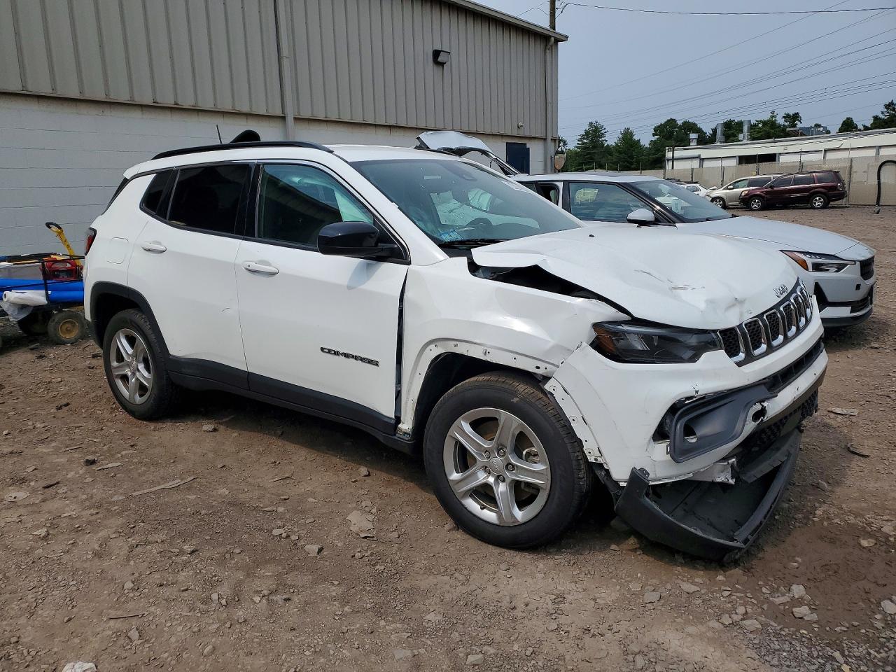 2023 JEEP COMPASS LATITUDE — снимка 4