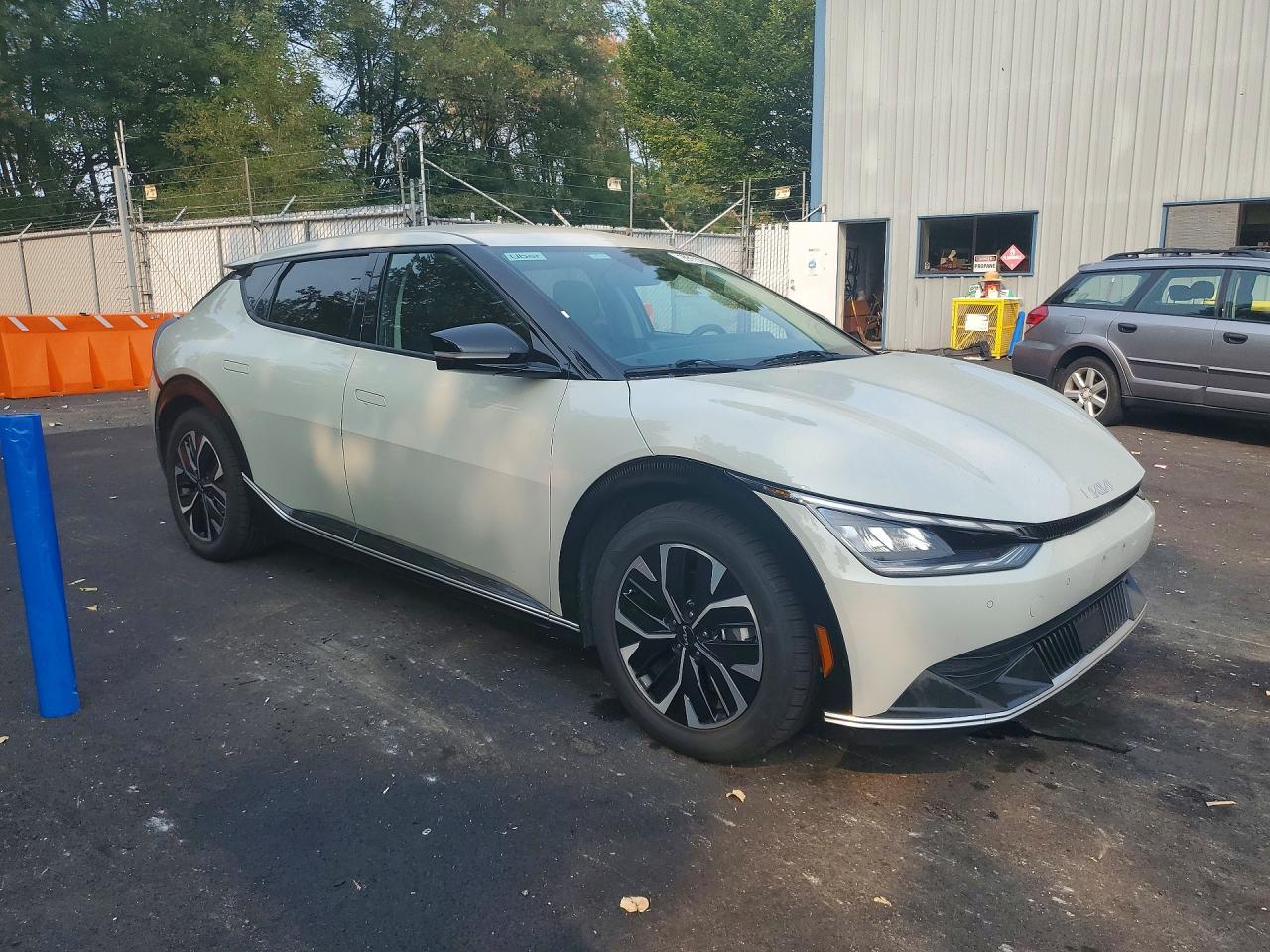2023 KIA EV6 WIND — снимка 4