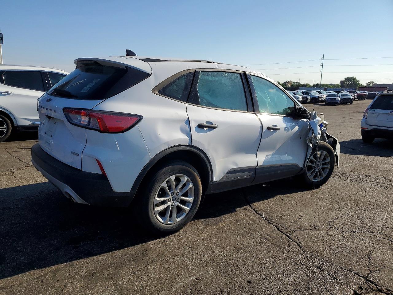 2020 FORD ESCAPE S — снимка 3