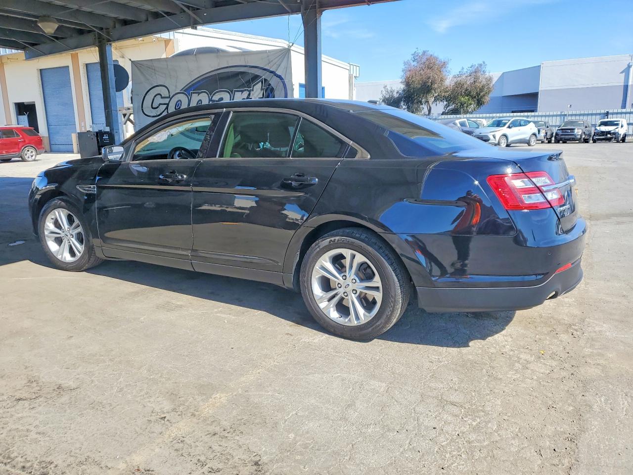 2017 FORD TAURUS SEL — снимка 2