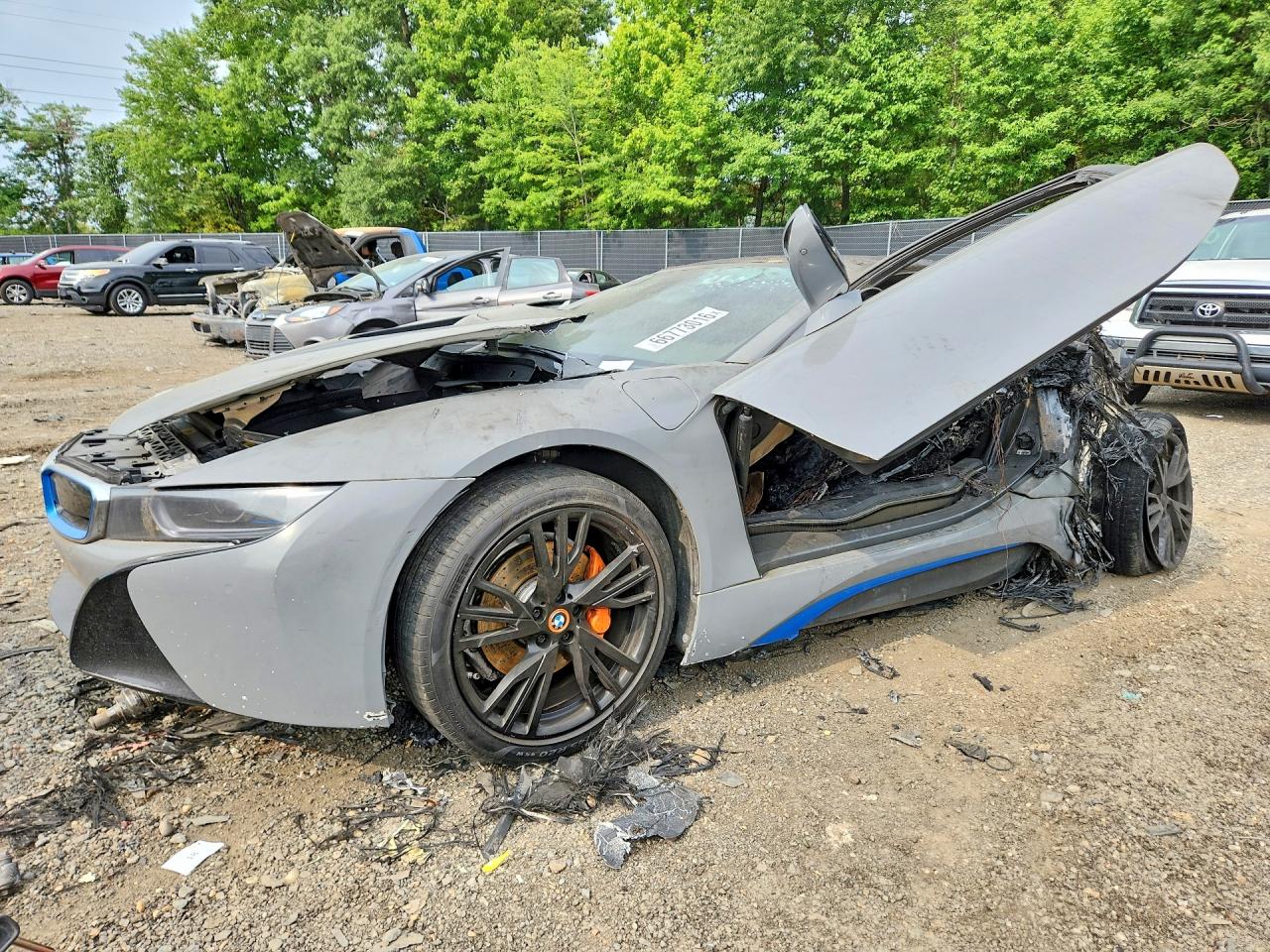 2016 BMW I8