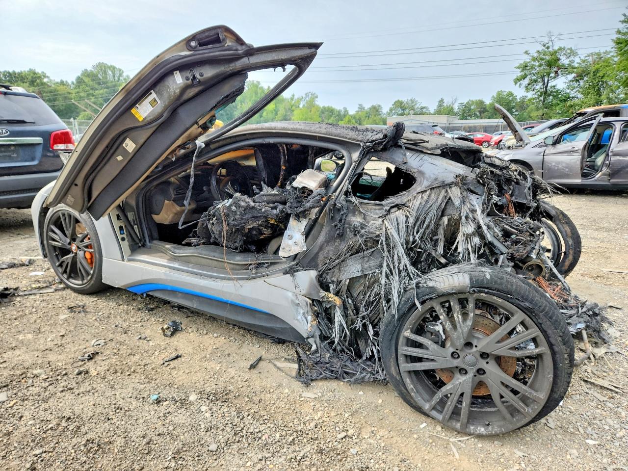 2016 BMW I8 — снимка 2