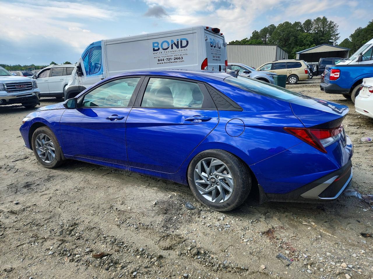 2024 HYUNDAI ELANTRA SEL — снимка 2