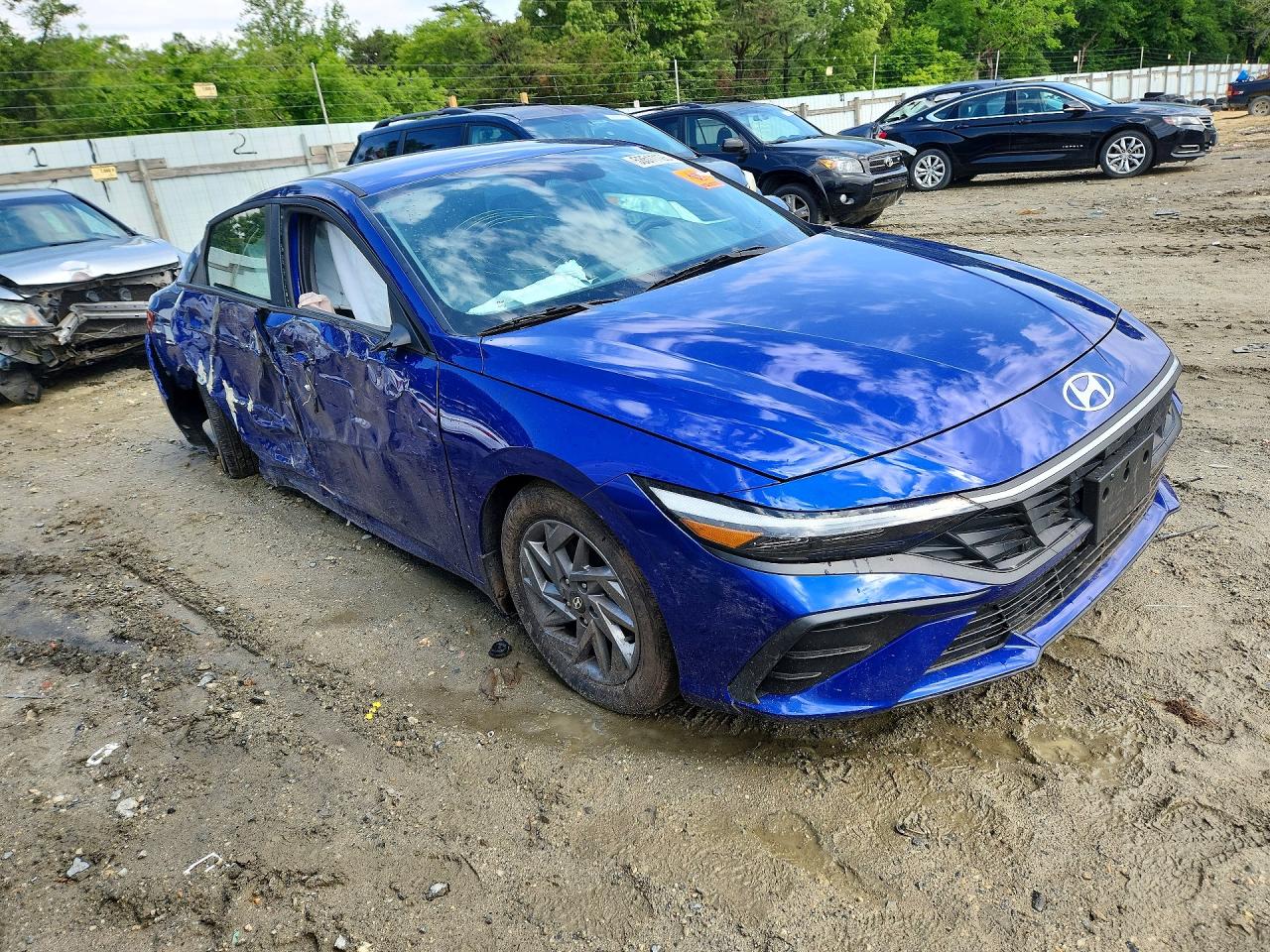 2024 HYUNDAI ELANTRA SEL — снимка 4