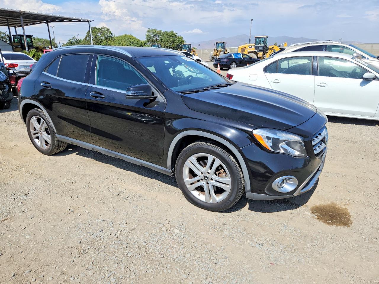 2018 MERCEDES-BENZ GLA 250 4MATIC — снимка 4