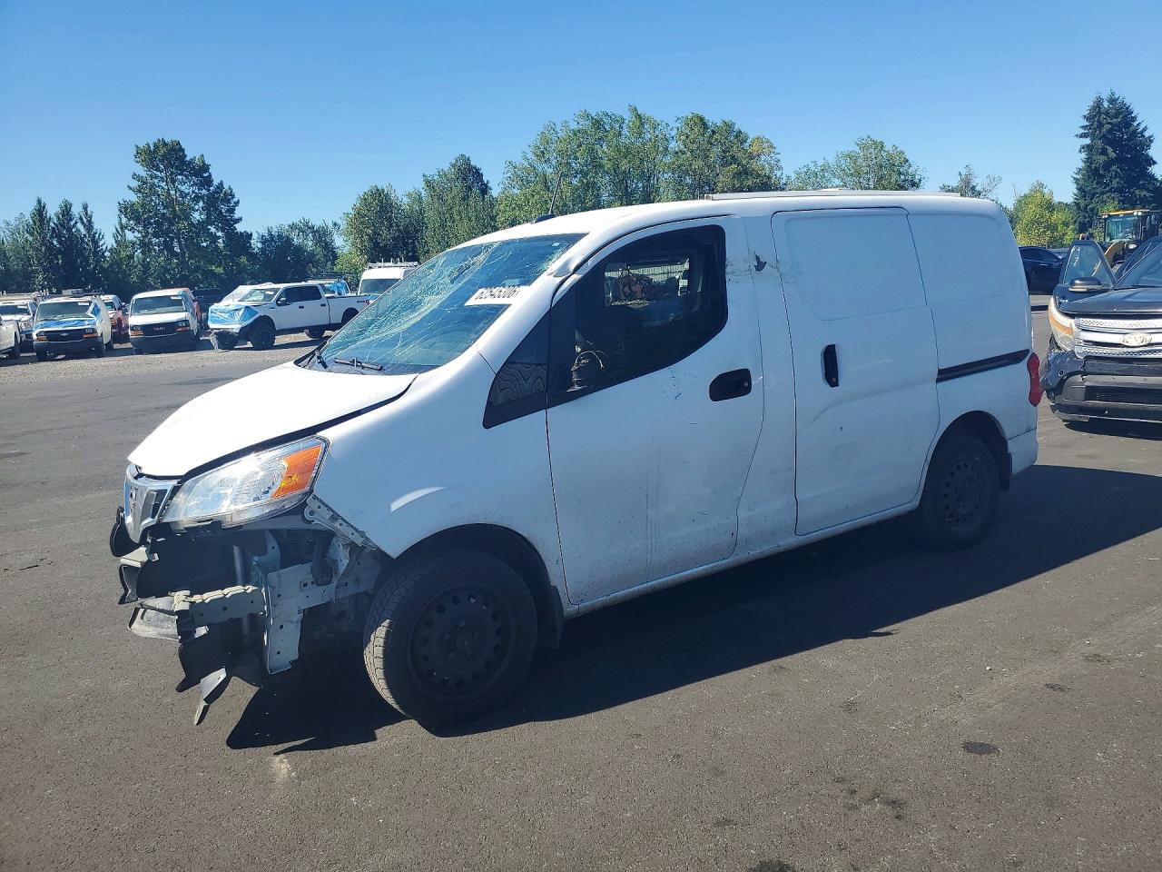 2017 NISSAN NV200 SV