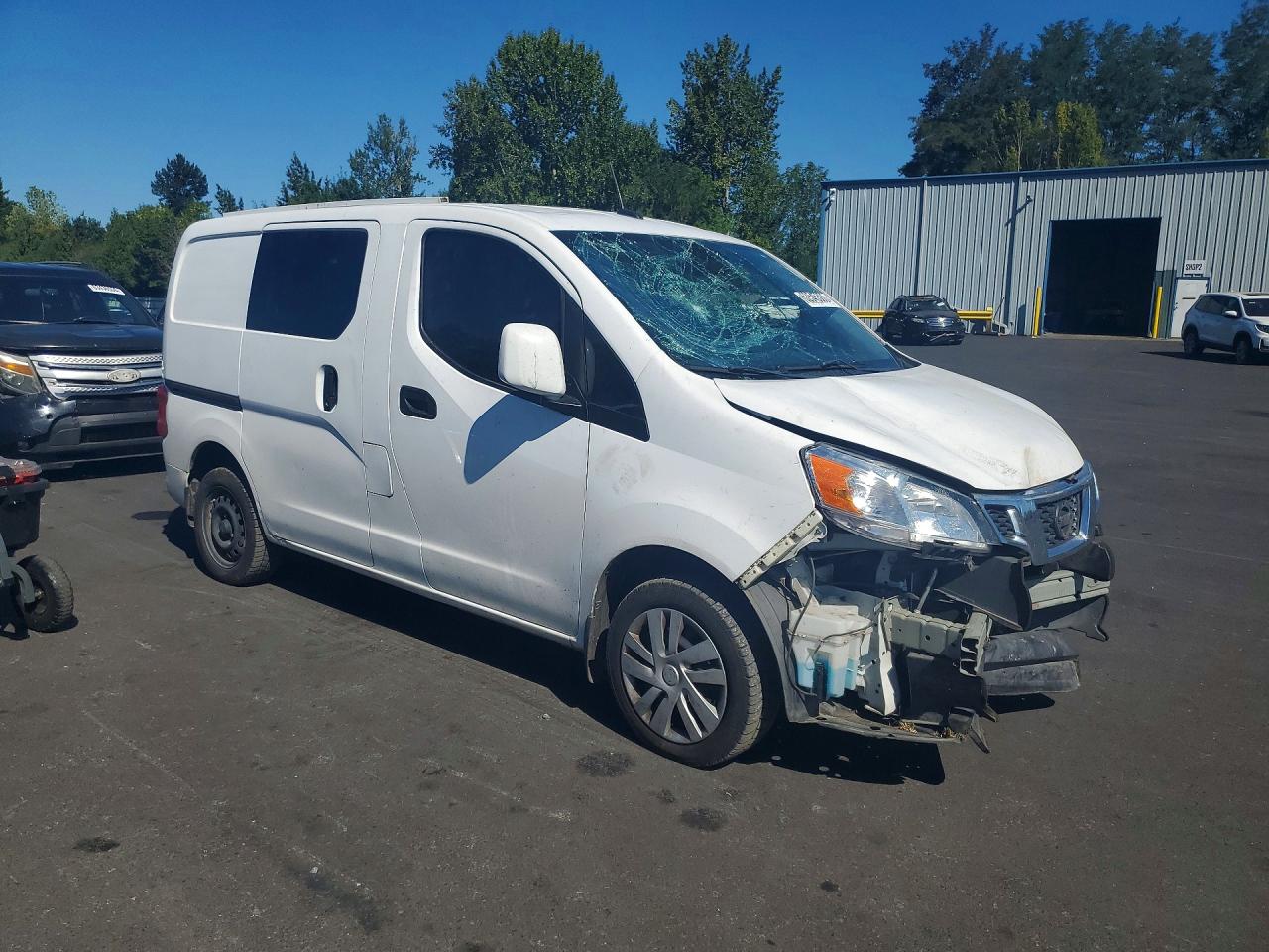 2017 NISSAN NV200 SV — снимка 4