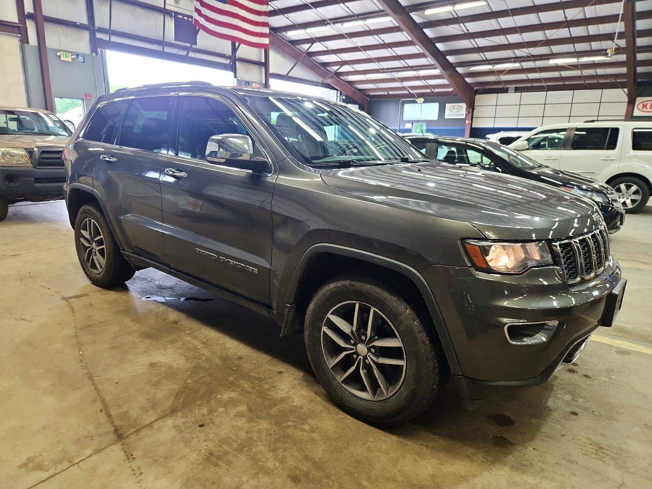 2017 JEEP GRAND CHEROKEE LIMITED — снимка 4