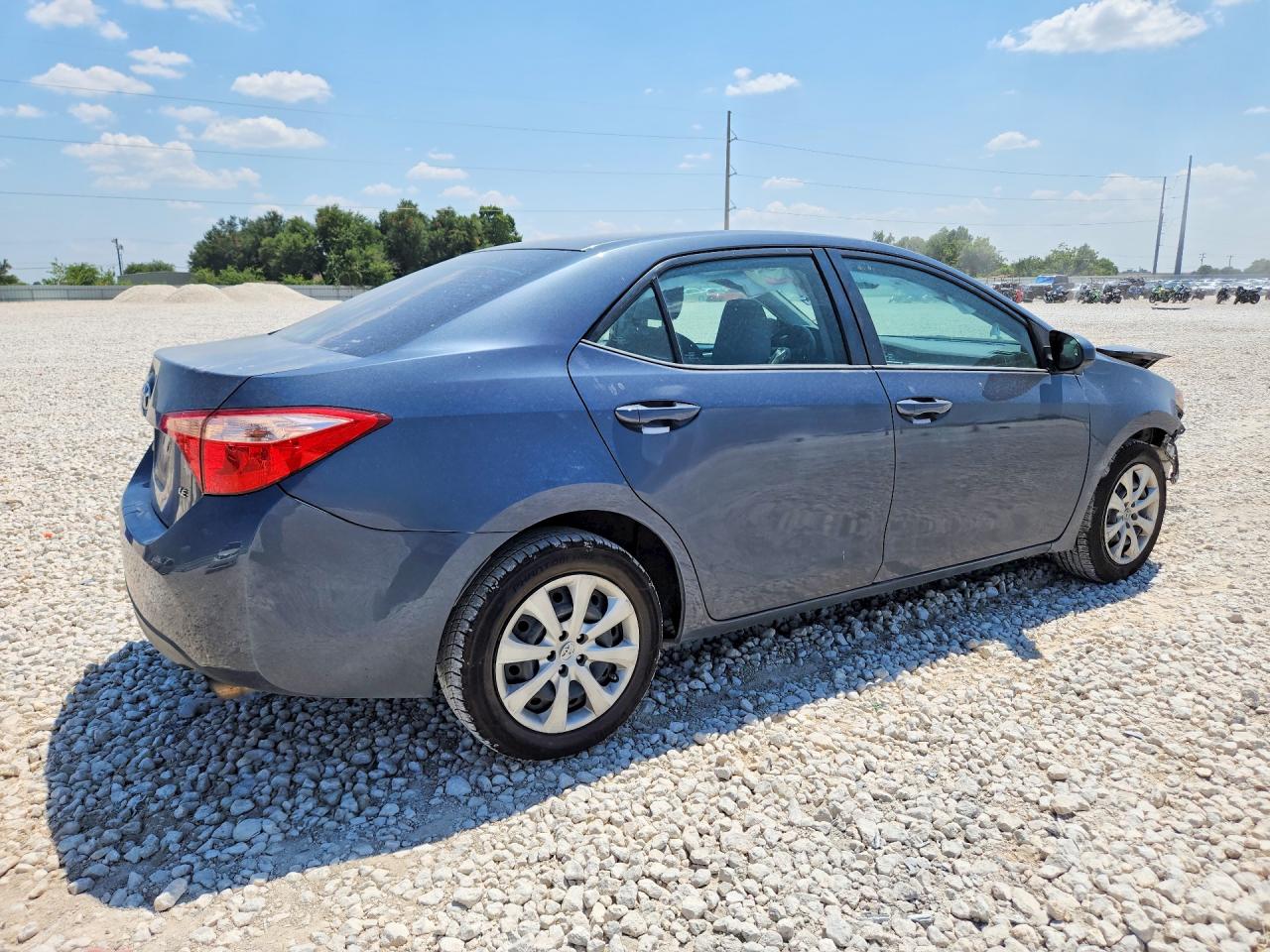 2017 TOYOTA COROLLA LE — снимка 3