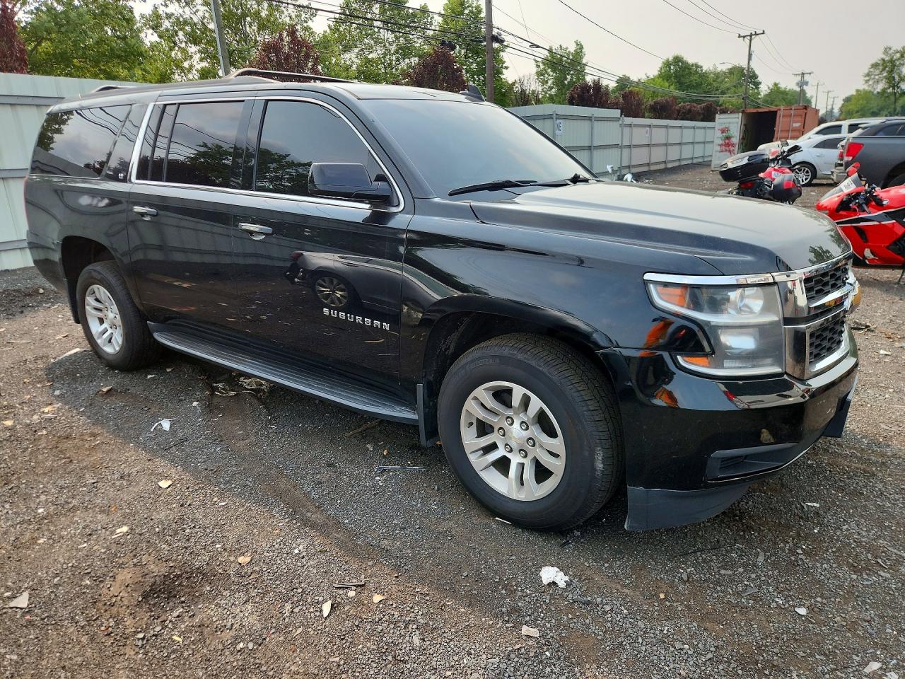 2019 CHEVROLET SUBURBAN K1500 LT — снимка 4
