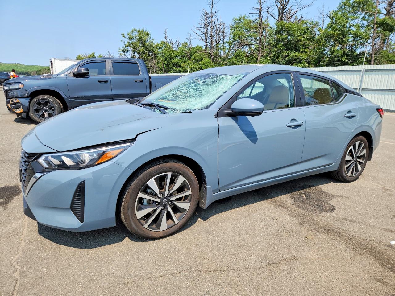 2025 NISSAN SENTRA SV