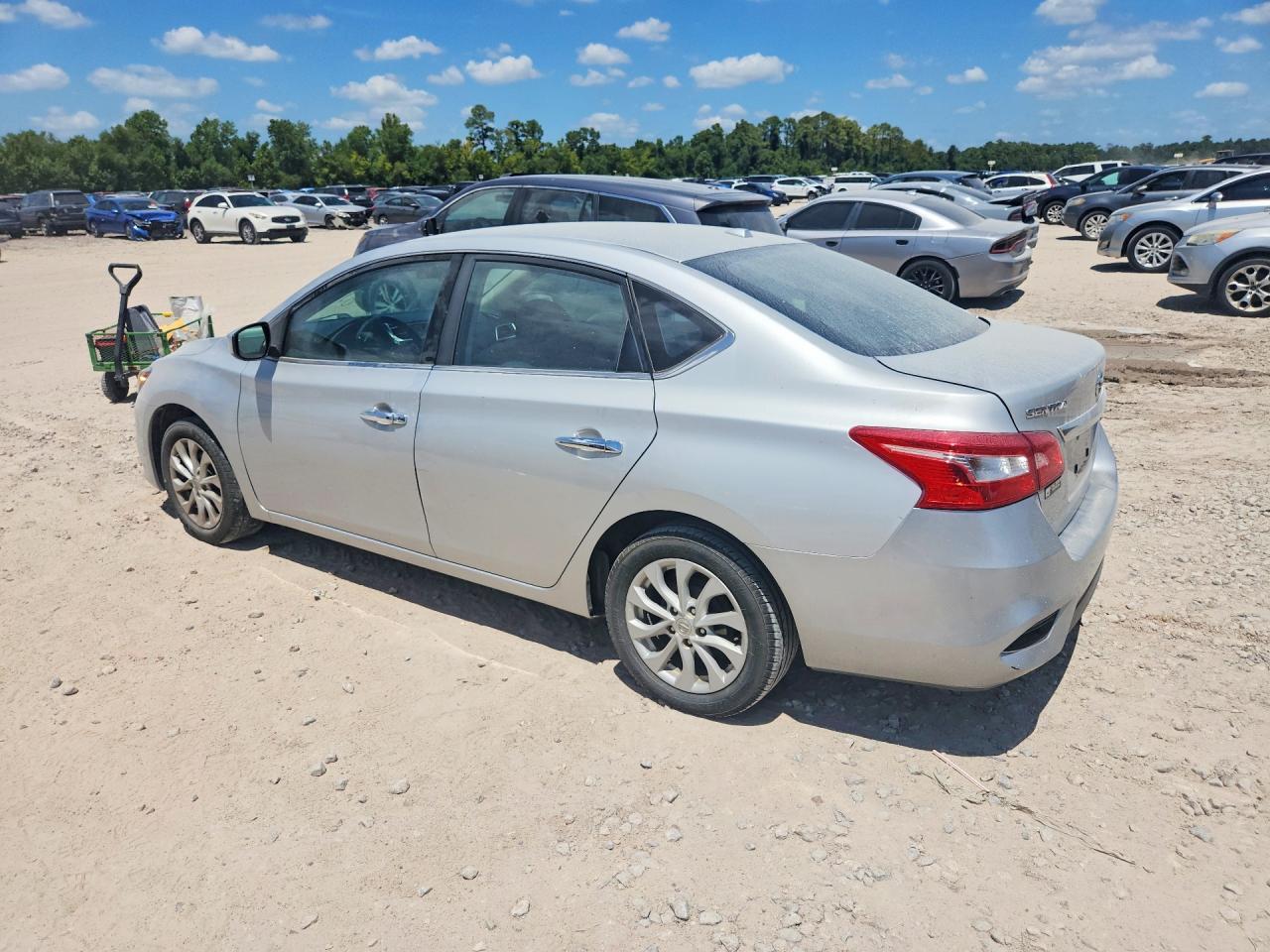 2018 NISSAN SENTRA SV — снимка 2