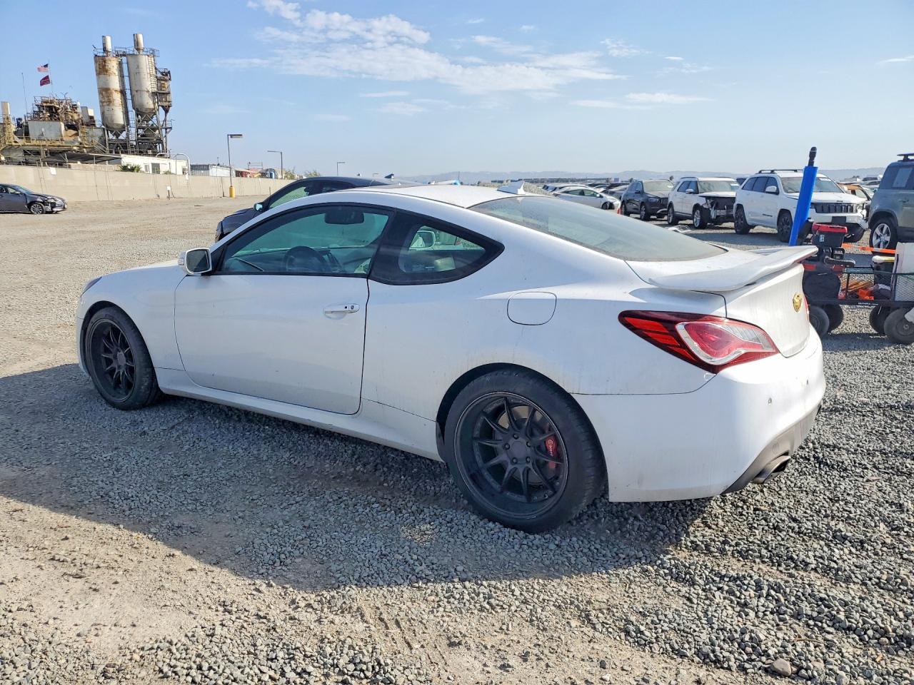 2016 HYUNDAI GENESIS COUPE 3.8 ULTIMATE — снимка 2