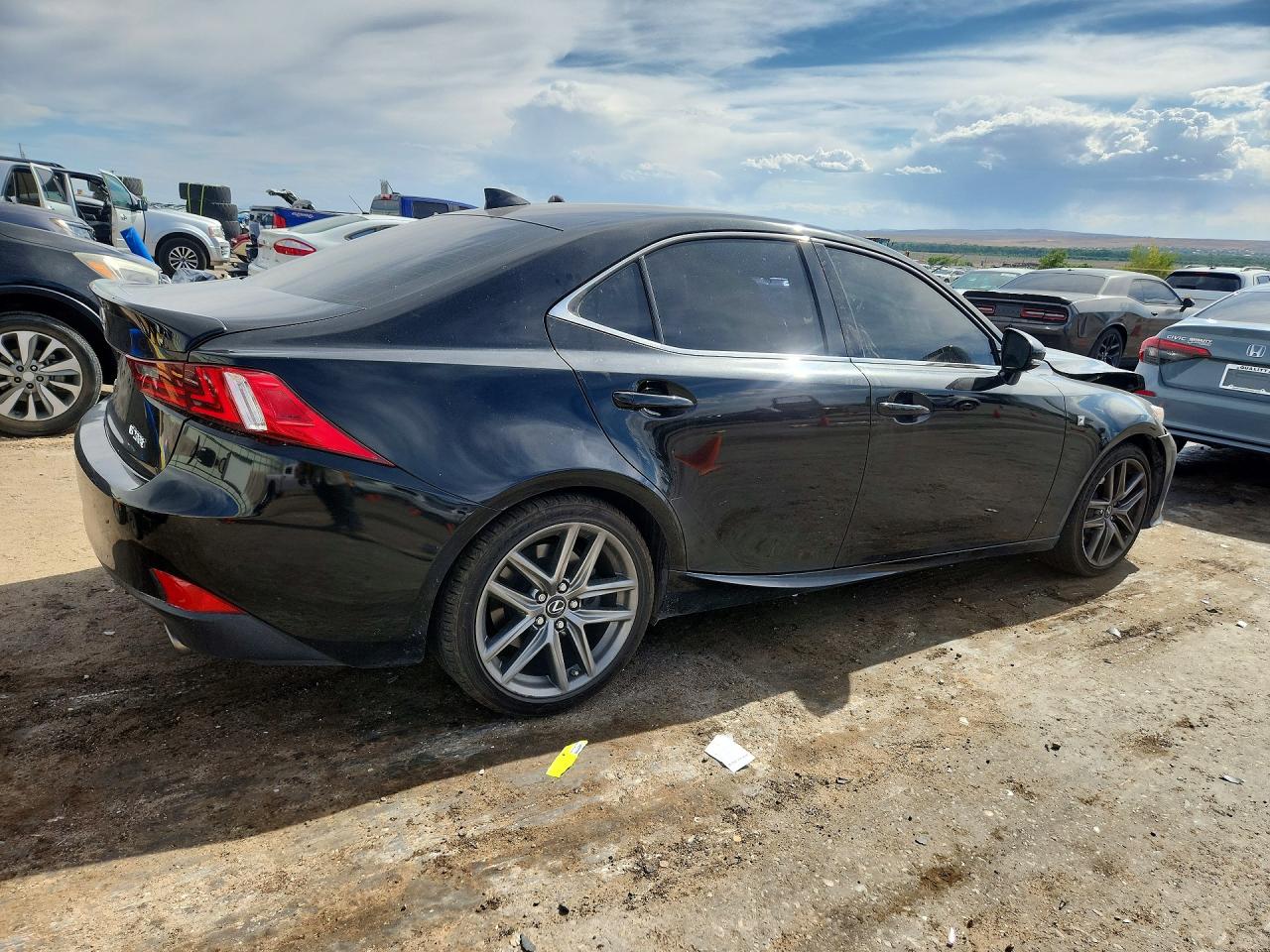 2016 LEXUS IS 200T — снимка 3