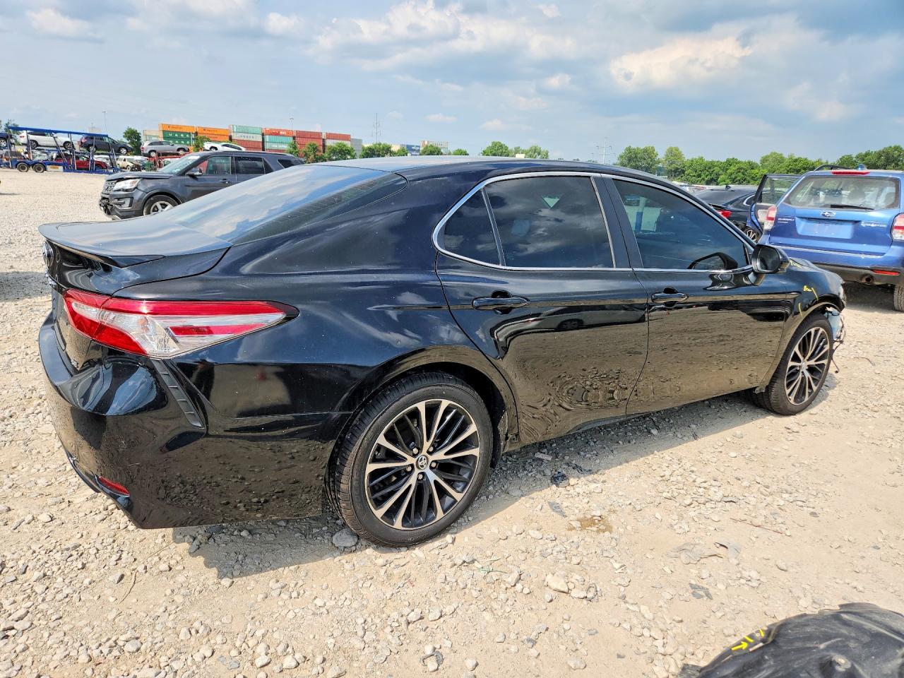 2018 TOYOTA CAMRY SE — снимка 3
