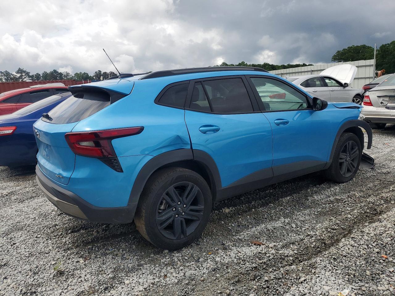 2025 CHEVROLET TRAX ACTIV — снимка 3