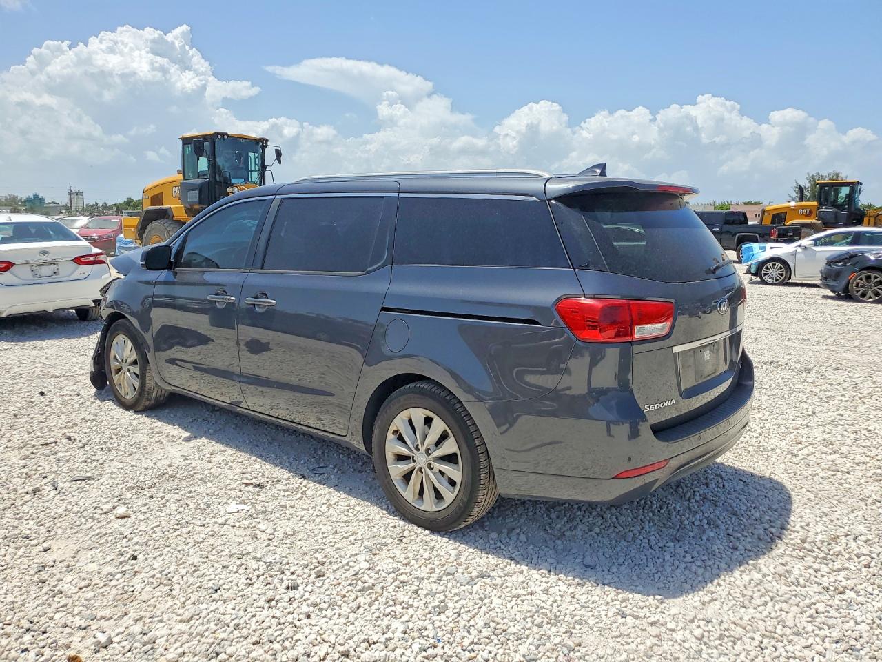 2016 KIA SEDONA EX — снимка 2