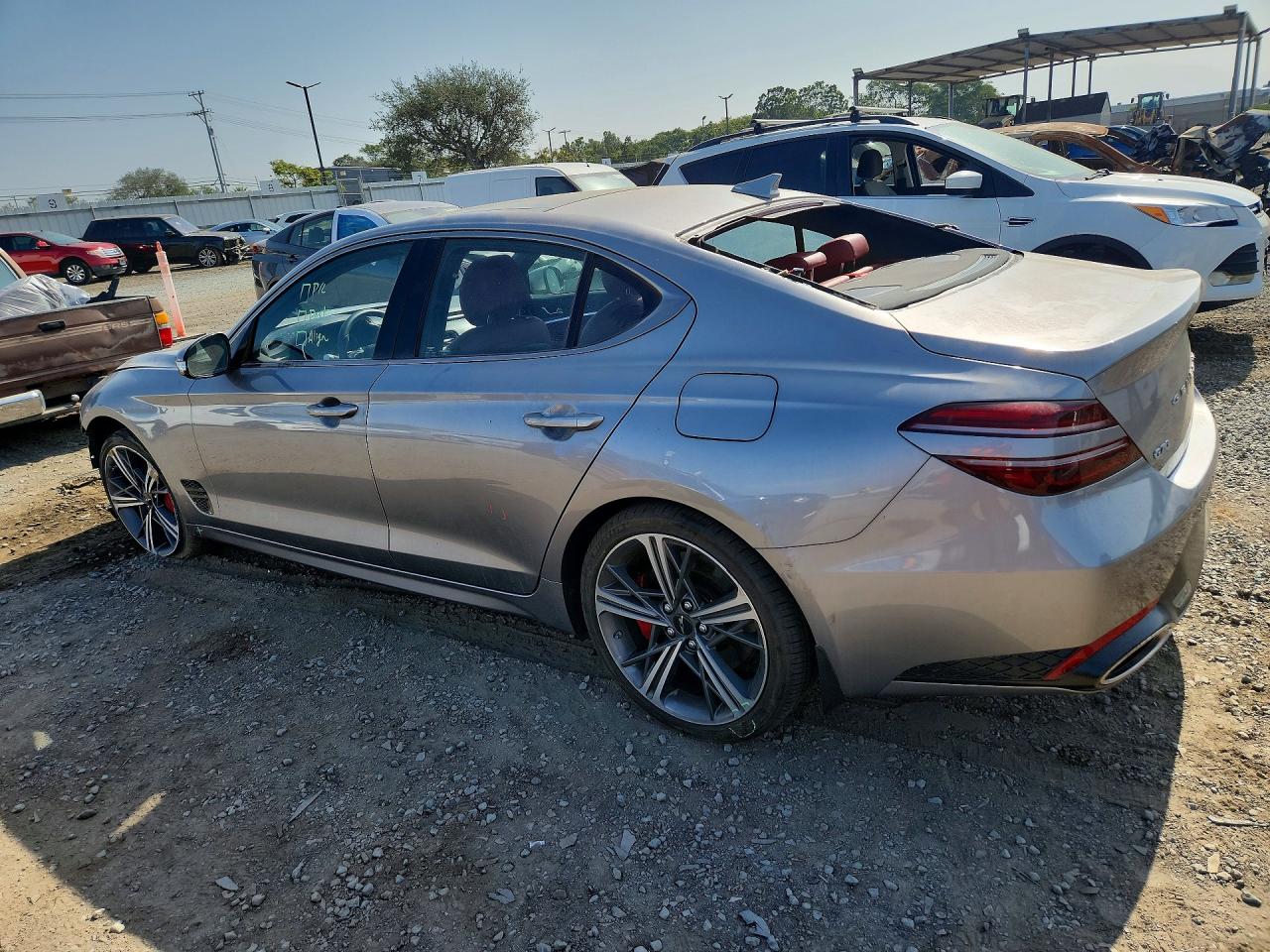 2025 GENESIS G70 2.5T SPORT PRESTIGE — снимка 2