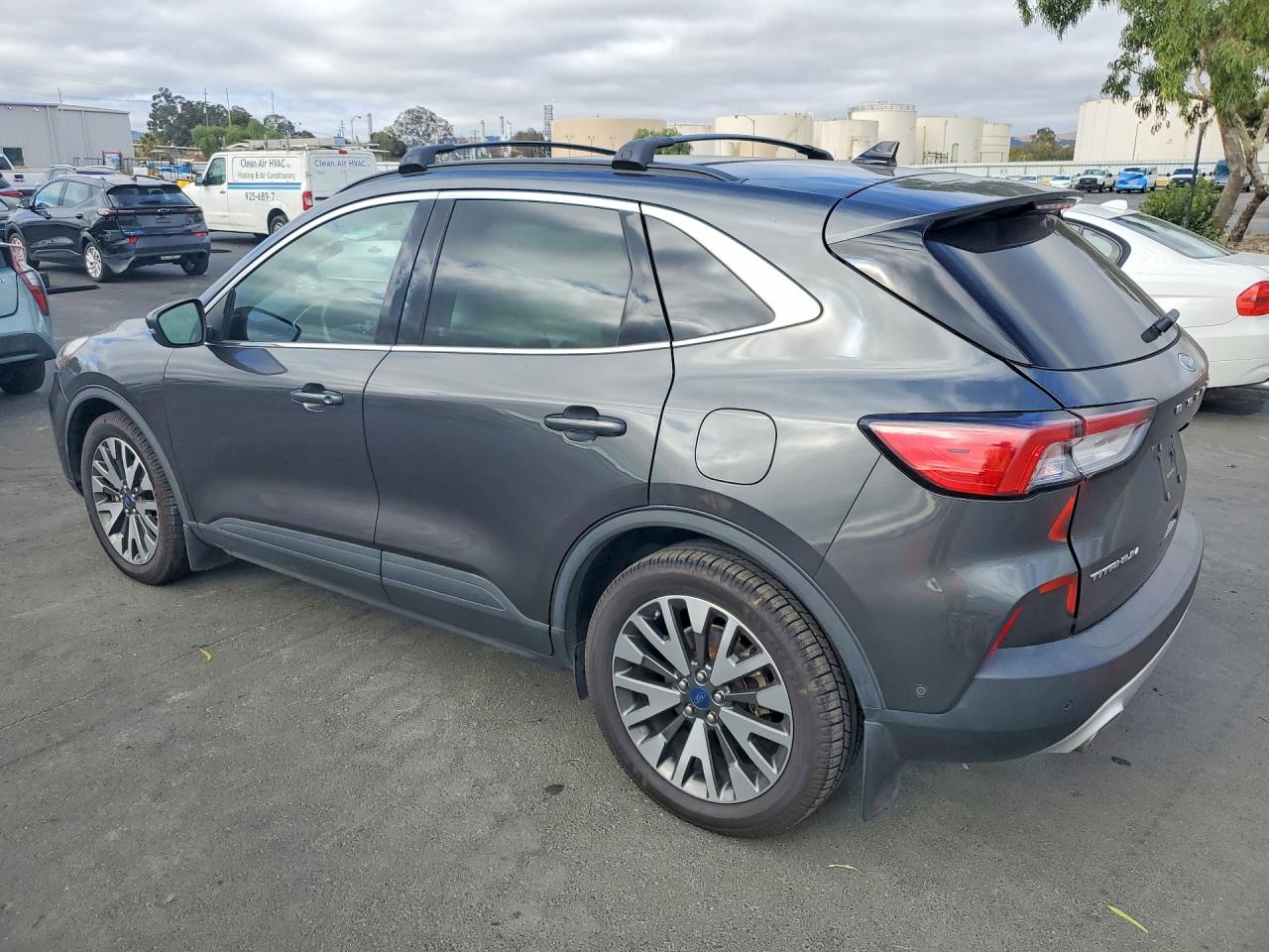 2020 FORD ESCAPE TITANIUM — снимка 2