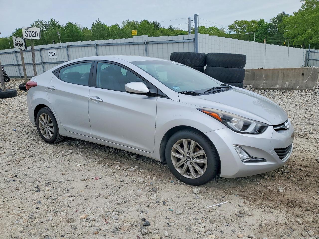2015 HYUNDAI ELANTRA SE — снимка 4