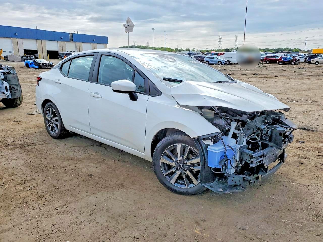 2025 NISSAN VERSA SV — снимка 4