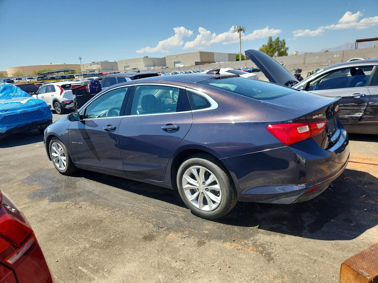 2025 CHEVROLET MALIBU LT — снимка 2
