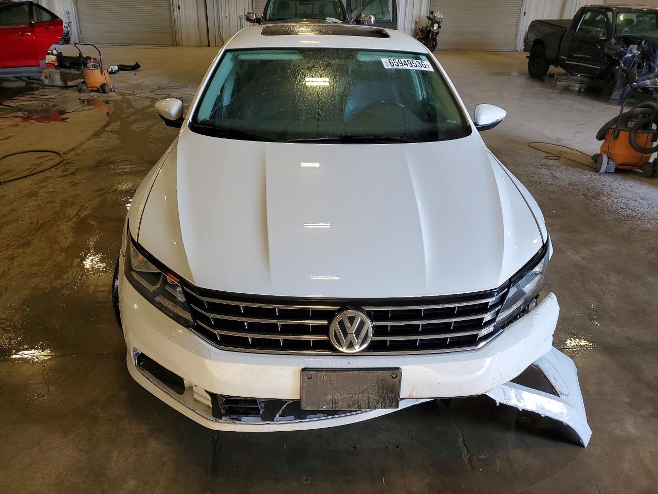 2016 VOLKSWAGEN PASSAT SE — снимка 5