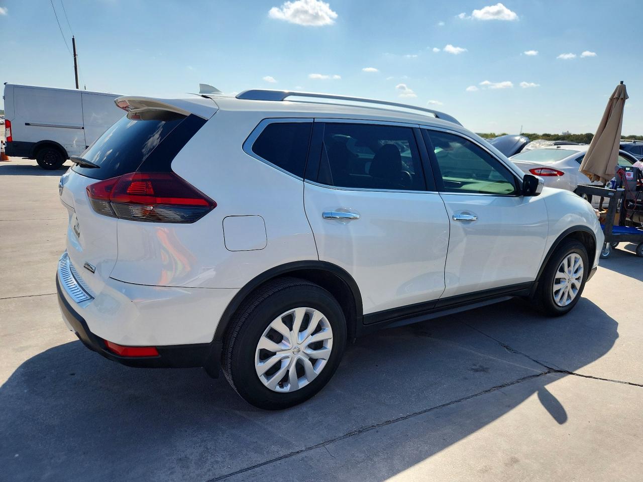 2019 NISSAN ROGUE S — снимка 3