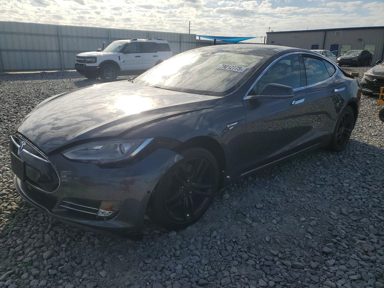 2015 TESLA MODEL S 60