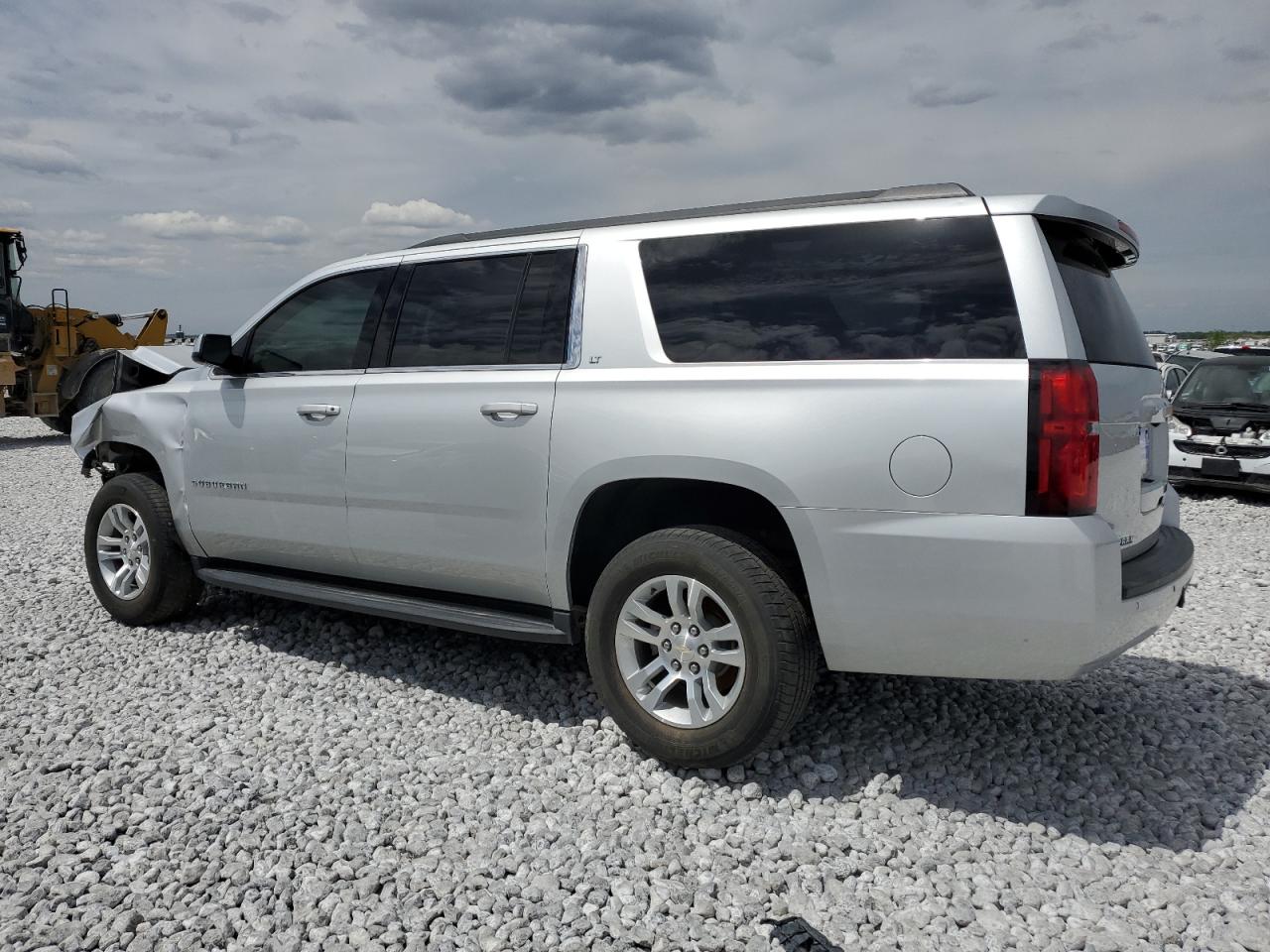 2019 CHEVROLET SUBURBAN K1500 LT — снимка 2