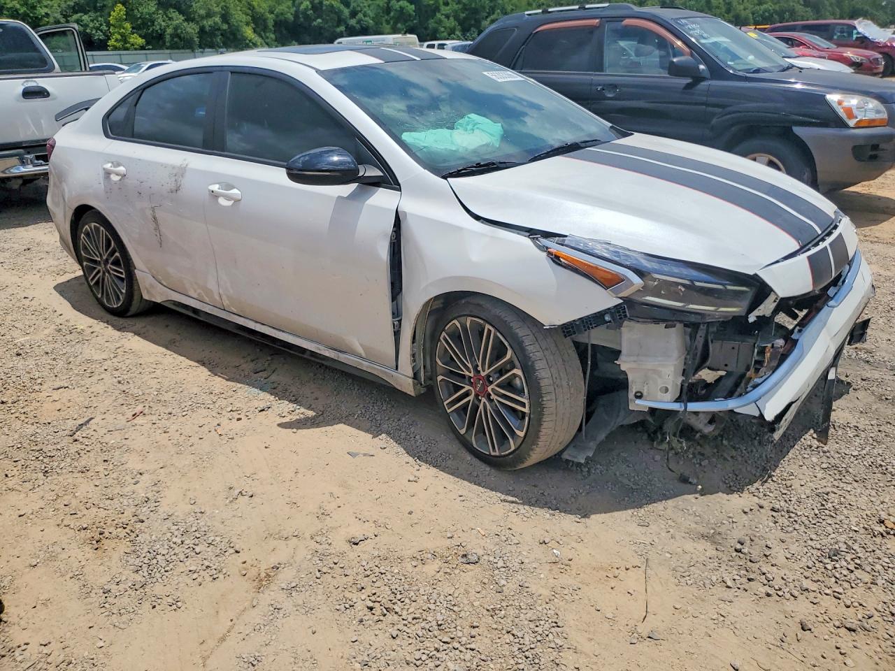2024 KIA FORTE GT — снимка 4