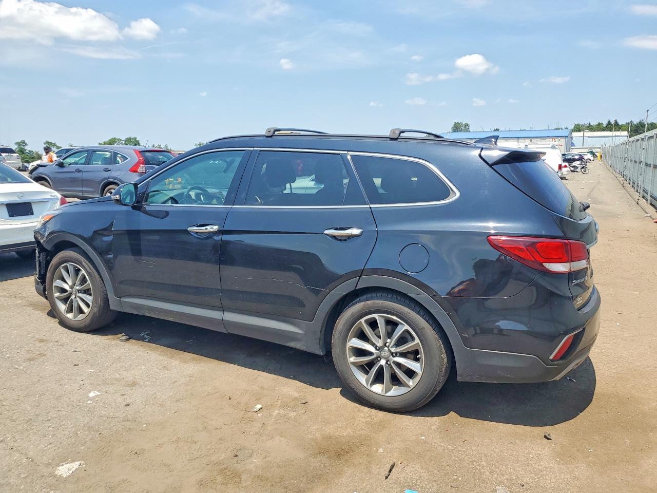 2017 HYUNDAI SANTA FE SE — снимка 2