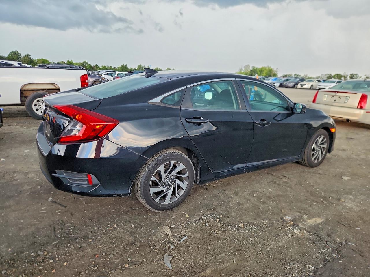 2017 HONDA CIVIC EX — снимка 3