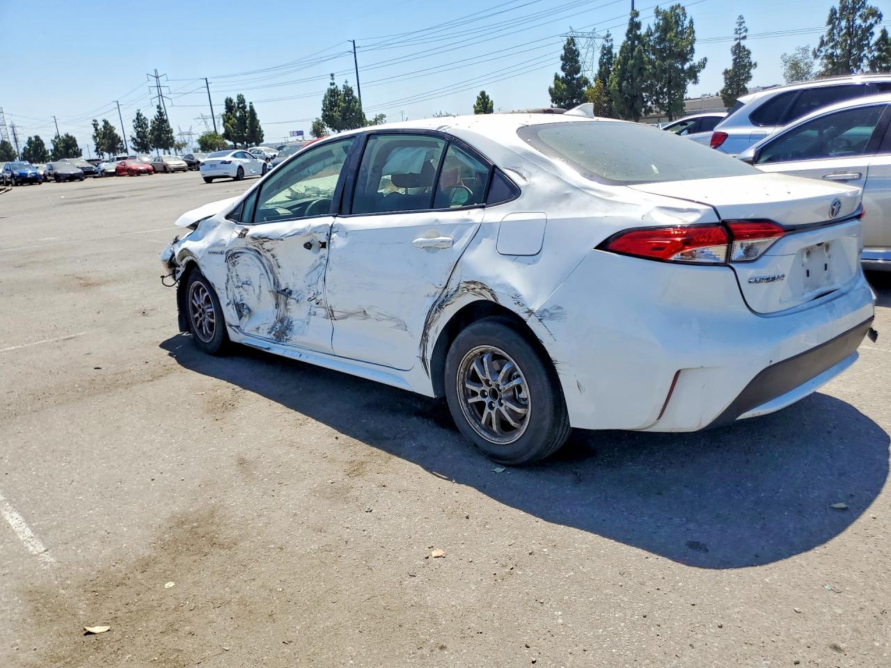 2021 TOYOTA COROLLA LE — снимка 2