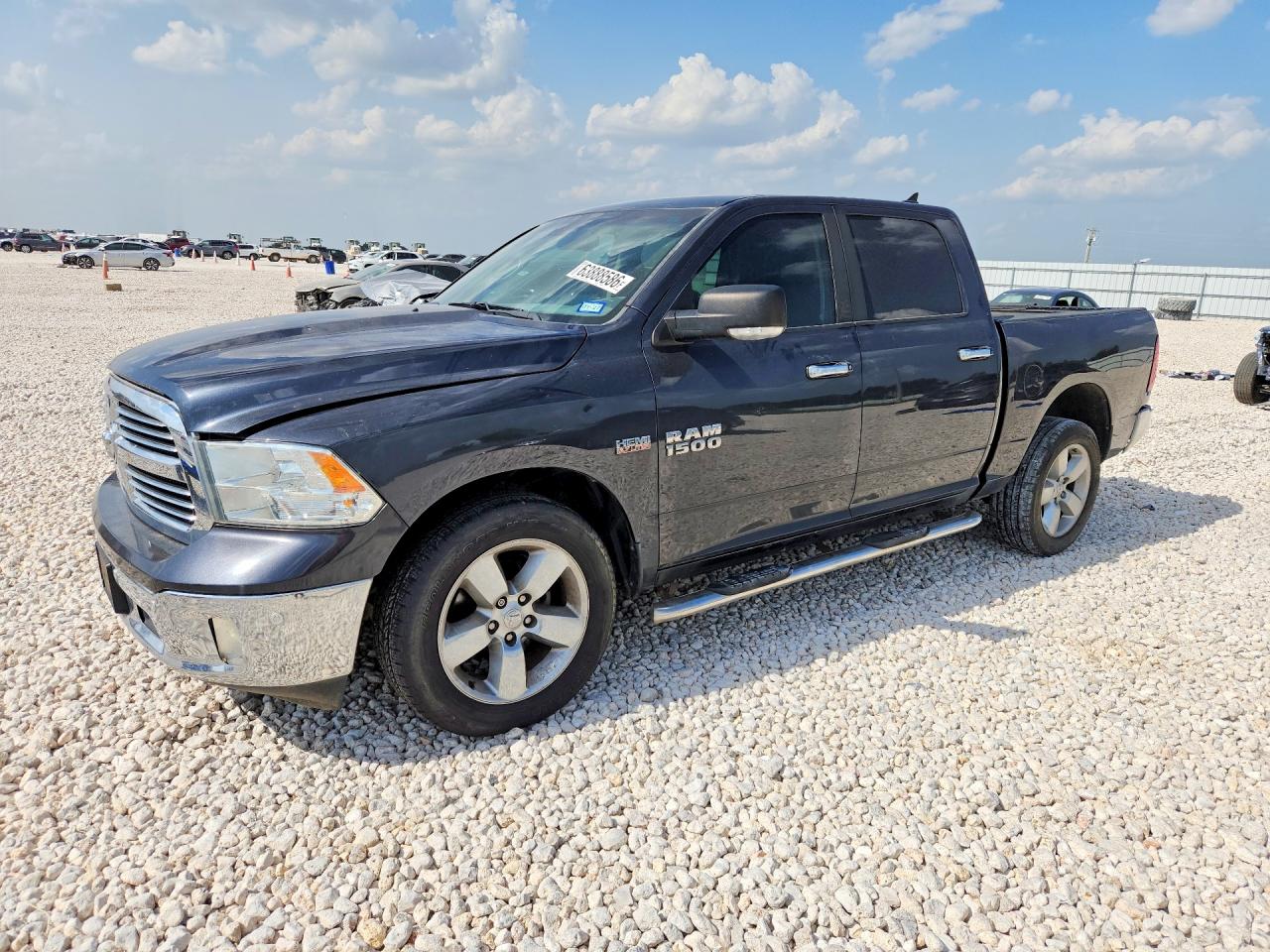2016 RAM 1500 SLT