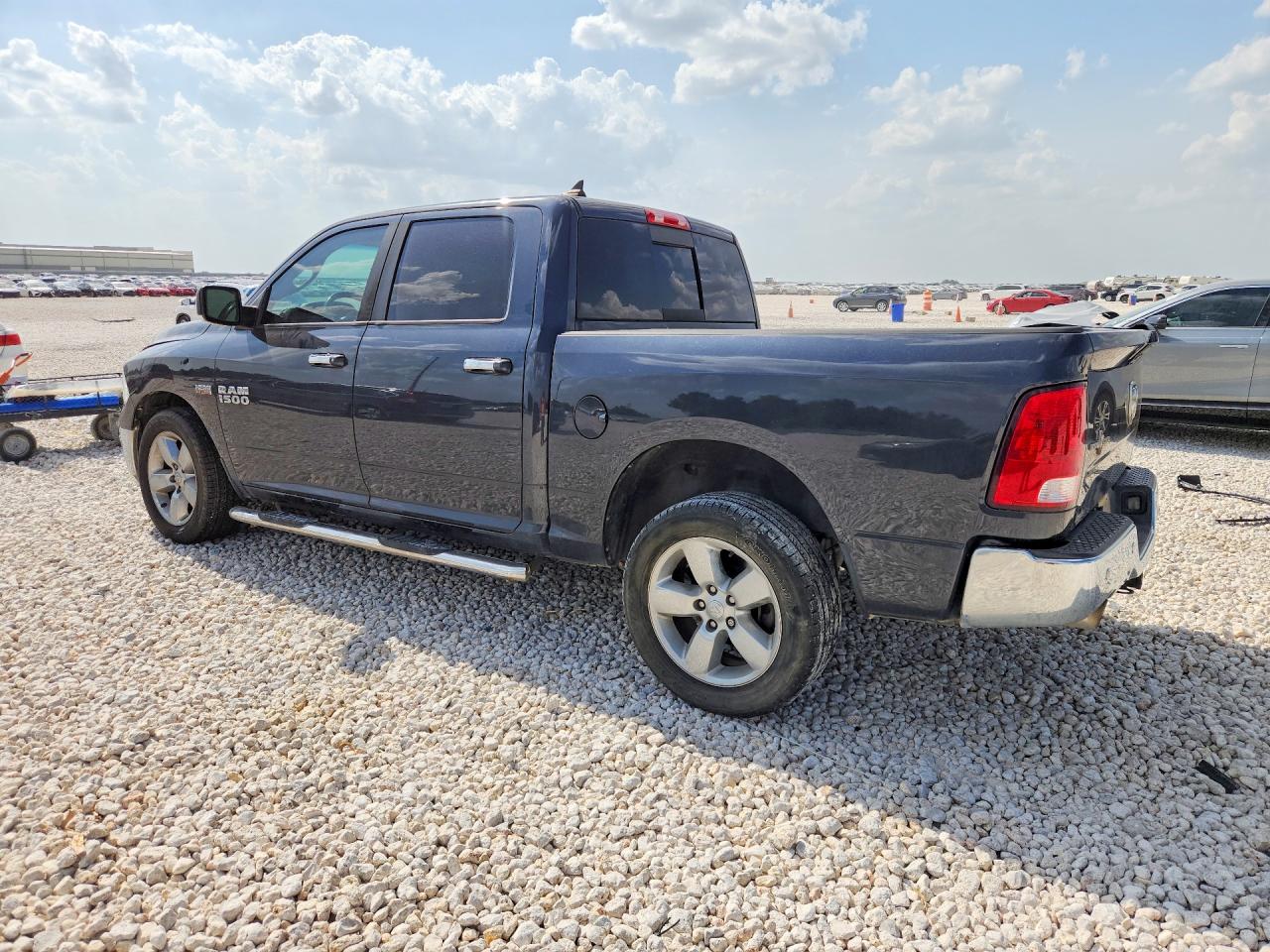 2016 RAM 1500 SLT — снимка 2
