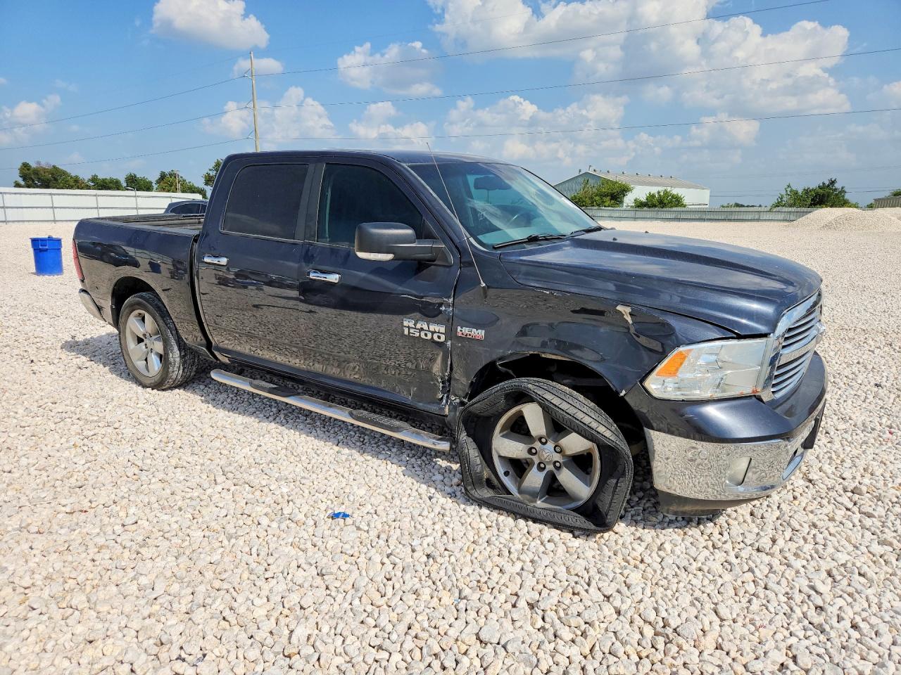 2016 RAM 1500 SLT — снимка 4