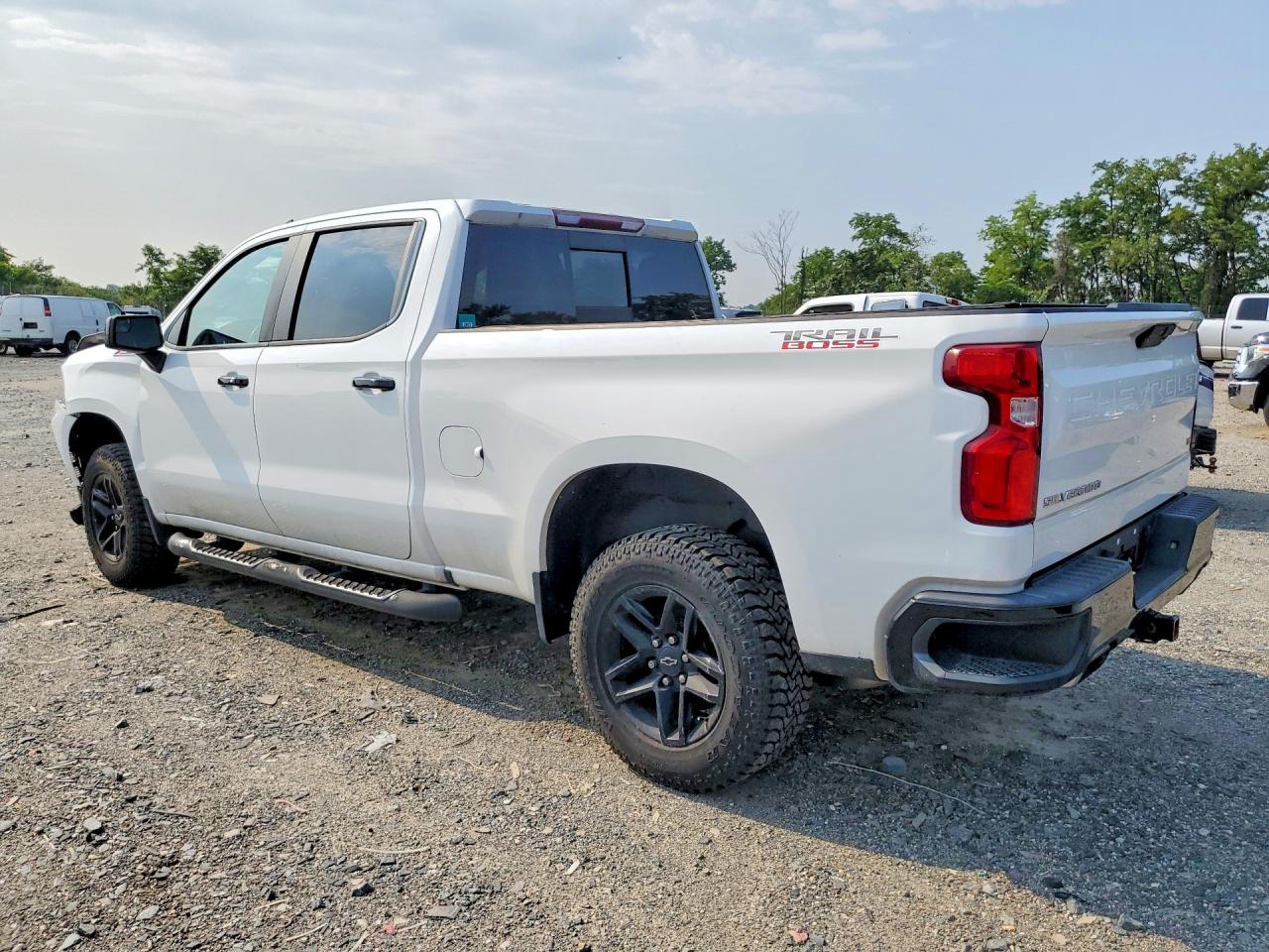 2020 CHEVROLET SILVERADO K1500 LT TRAIL BOSS — снимка 2