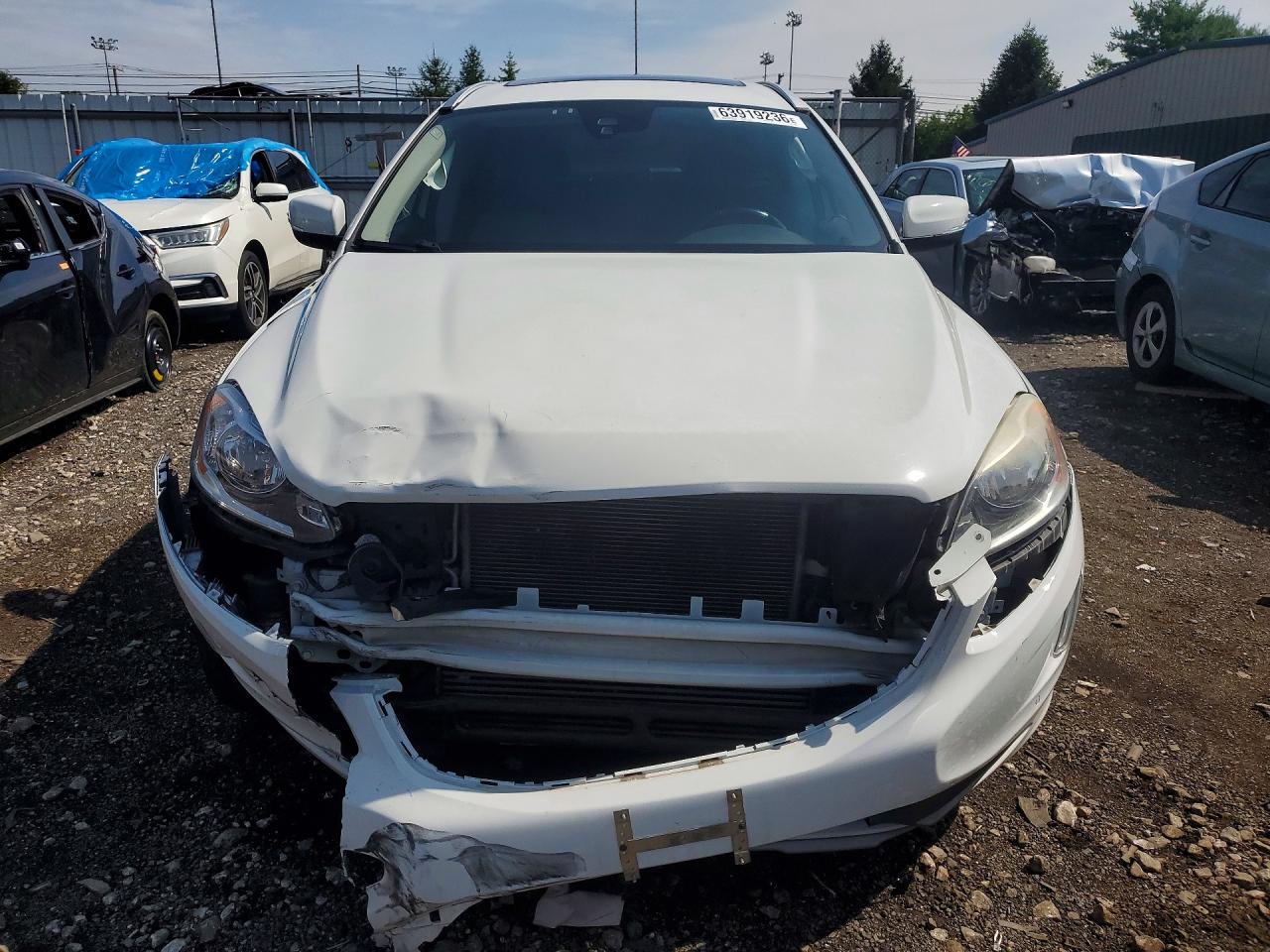 2016 VOLVO XC60 T5 PREMIER — снимка 5