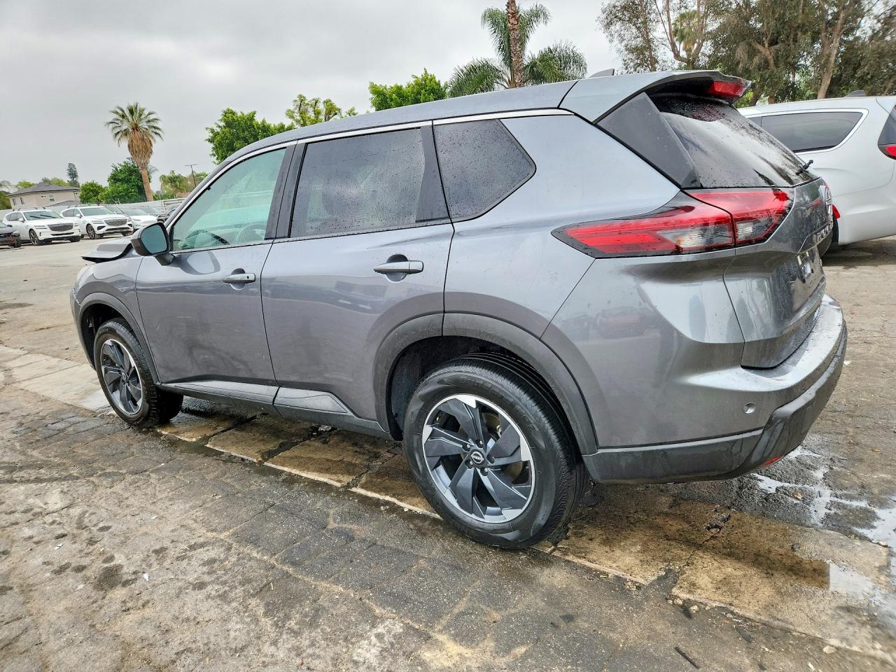 2025 NISSAN ROGUE SV — снимка 2
